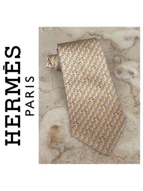 Hermes 100% Silk Duckies Print Tie